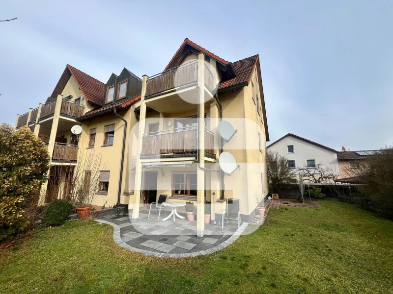 Titelbild - Wohnung kaufen in Großenseebach - charmante 3-Zi Whg. in Großenseebach...ca. 180 m² eigener Südwestgarten