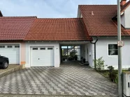 Garage & Carport