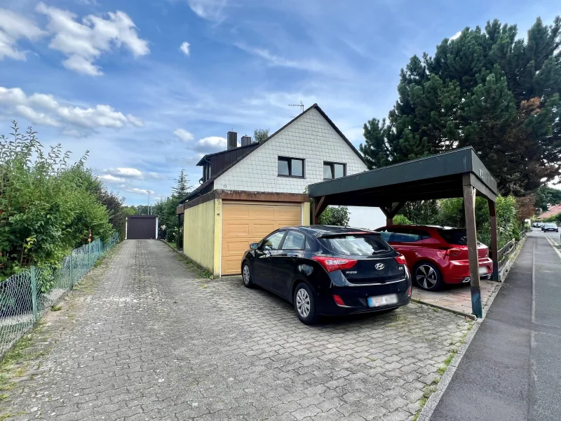 Garage + Carport