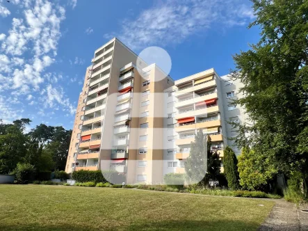 Ansicht - Wohnung kaufen in Erlangen - ...bezugsfrei mit Weitblick...1-Zi.-ETW in Erlangen-Büchenbach