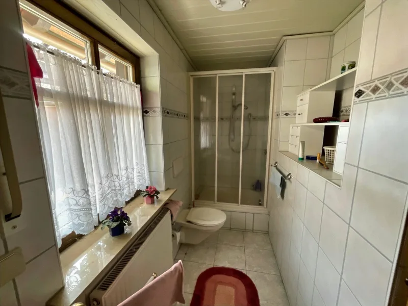 Badezimmer Wohnung 2