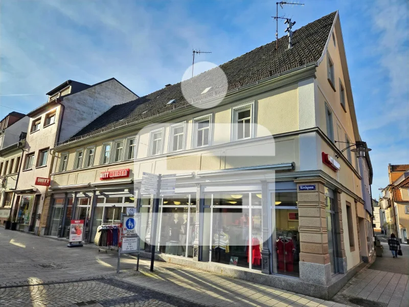 Blick vom Rathausplatz - Büro/Praxis mieten in Bad Kissingen - Vielseitig nutzbare Gewerbeeinheit - ideal als Büro!