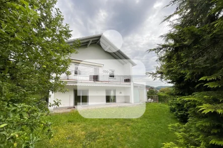 Südwestansicht - Haus mieten in Bad Kissingen - Mehrgenerationenhaus zur Miete!