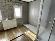 Badezimmer DG