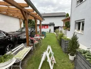 Außenanlage / Carport