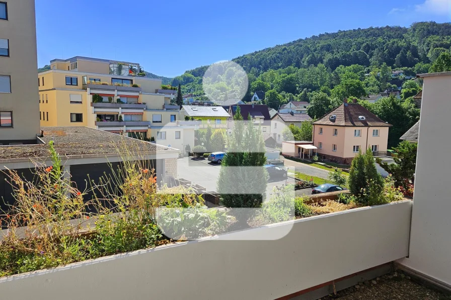 Balkon - Wohnung mieten in Bad Kissingen - Komplett neu renoviert!