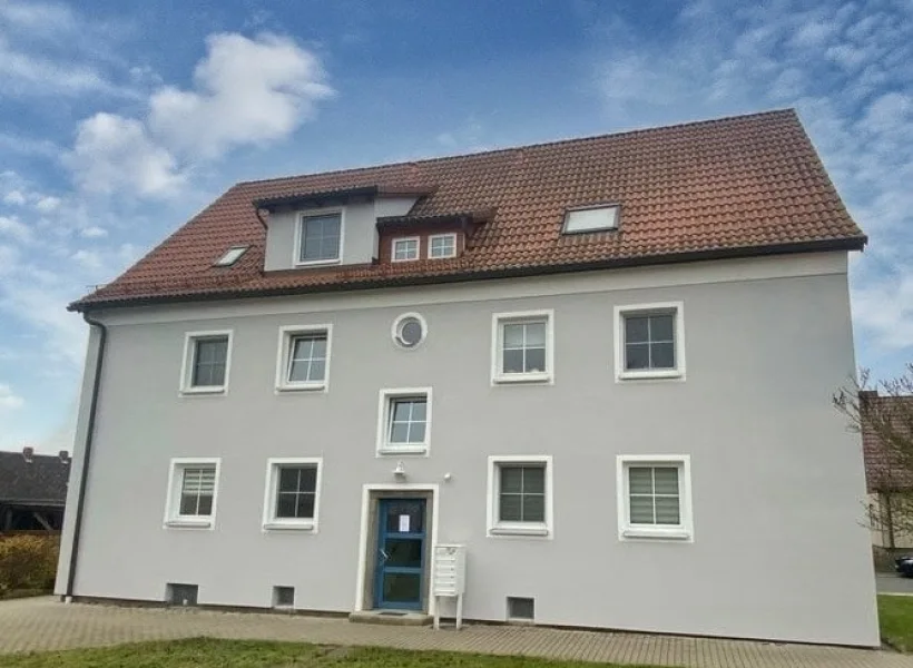 Objektansicht - Zinshaus/Renditeobjekt kaufen in Mitterteich - Gepflegtes Mehrfamilienhaus in Pleußen bei Mitterteich