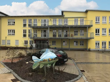 Innenhof - Wohnung kaufen in Wiesau - Kapitalanleger aufgepasst! Pflegeapartment in Wiesau