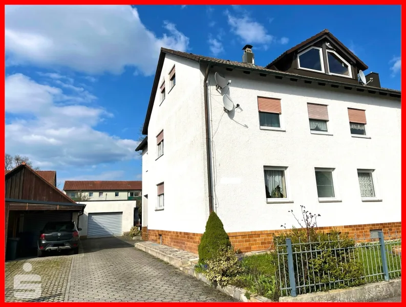 Außenansicht - Haus kaufen in Altenstadt - Dreifamilienhaus in ruhiger Wohnlage 