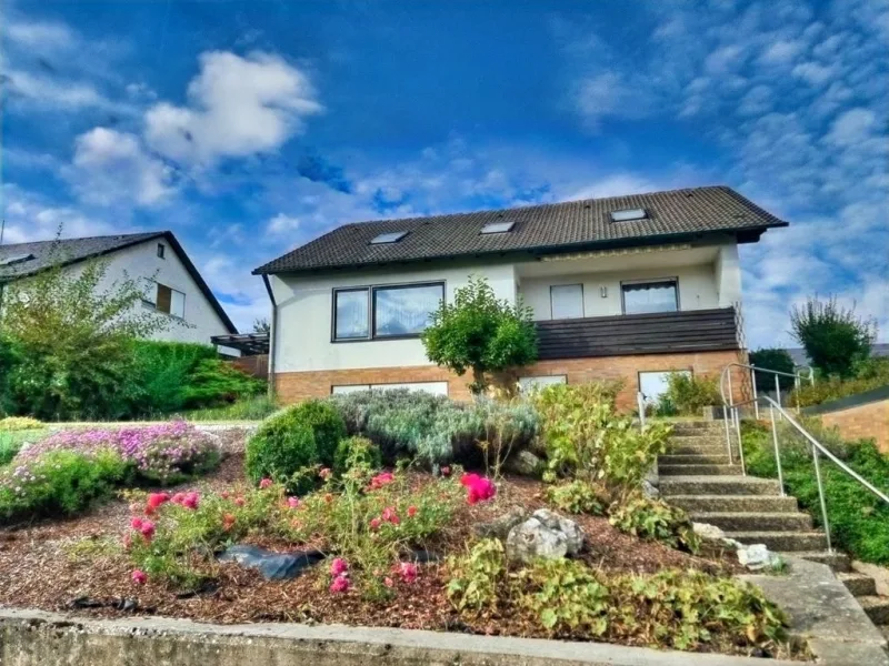 Einfamilienhaus in Eschenbach - Haus kaufen in Eschenbach - Ein Familienidyll mit Charme und Platz