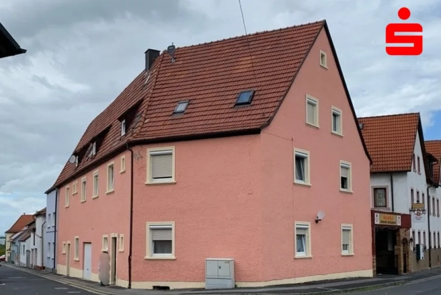 Außenansicht - Haus kaufen in Gochsheim - Mehrfamilienhaus in zentraler Lage von Gochsheim