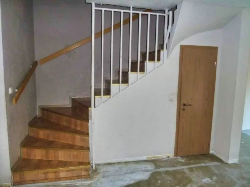 Treppenanlage mit Abstellraum