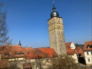 Altstadtnähe mit markantem Grauturm