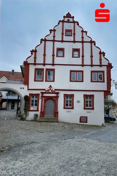 Außenansicht - Wohnung kaufen in Gerolzhofen - Charmante Eigentumswohnung im Herzen von Gerolzhofen