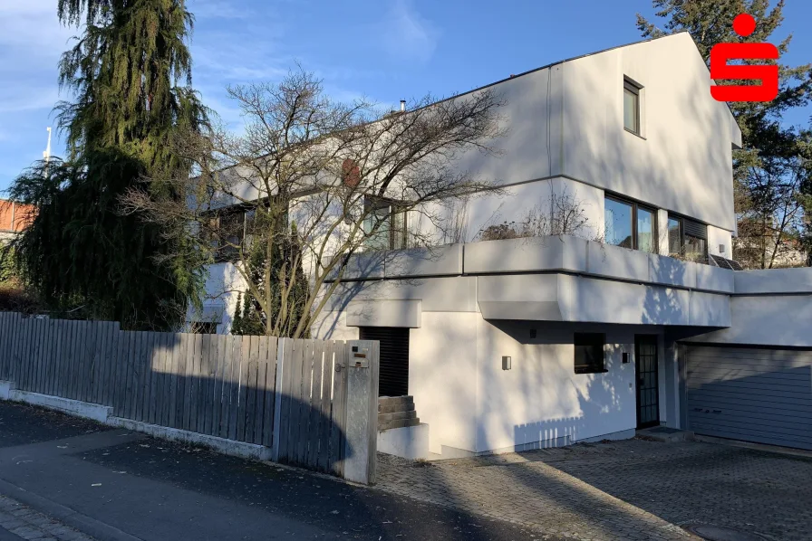 Außenansicht - Haus kaufen in Schweinfurt - Wohnen in der Innenstadt