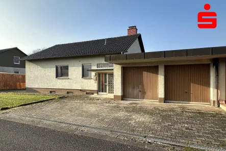 Nord-/Ostansicht  - Haus kaufen in Donnersdorf - Wohnen & Arbeiten im eigenen Zuhause! 