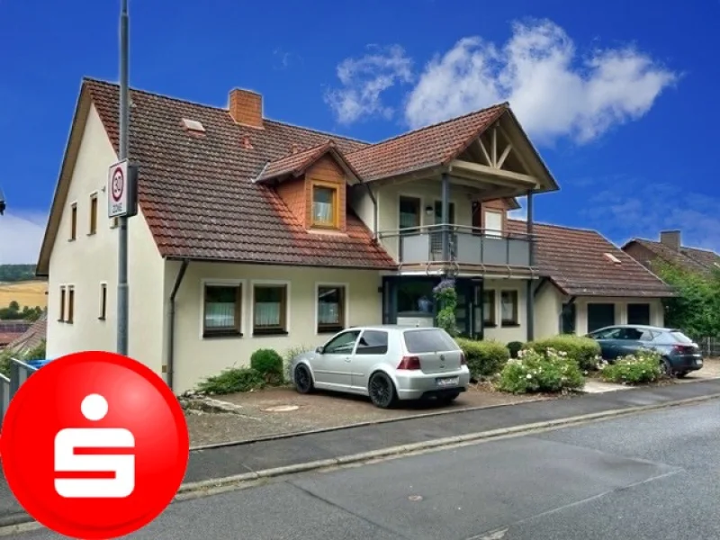 Außenansicht - Haus kaufen in Heustreu - Mehrfamilienhaus in Bad Neustadt/Heustreu,auch für Kapitalanleger geeignet