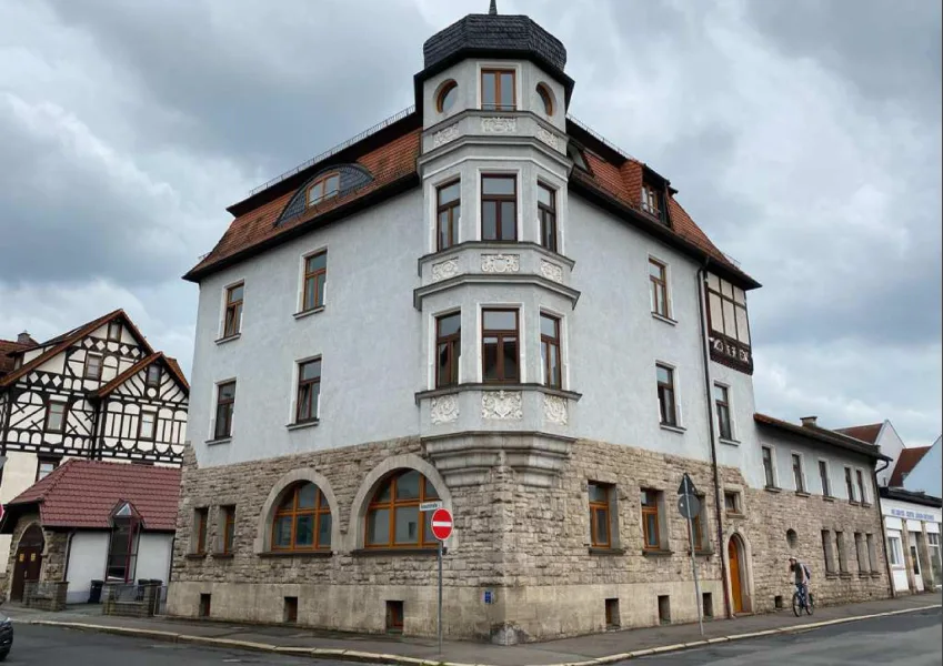 Hausansicht - Wohnung mieten in Meiningen - Stadtnahe 1-Zimmer-Wohnung in 98617 Meiningen