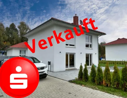 Außenansicht - Haus kaufen in Mellrichstadt - neuwertiges Einfamilienhaus in 97638 Mellrichstadt - sofort beziehbar