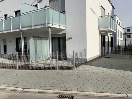 Hausansicht - Wohnung kaufen in Ingolstadt - Bedarfsgerecht konzipierte Wohnungen!