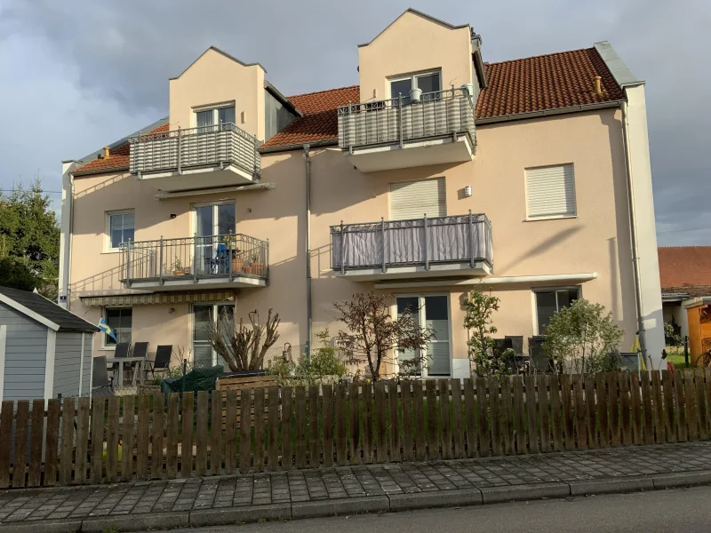 Südansicht - Wohnung kaufen in Ingolstadt - Junges Wohnen unter dem Dach
