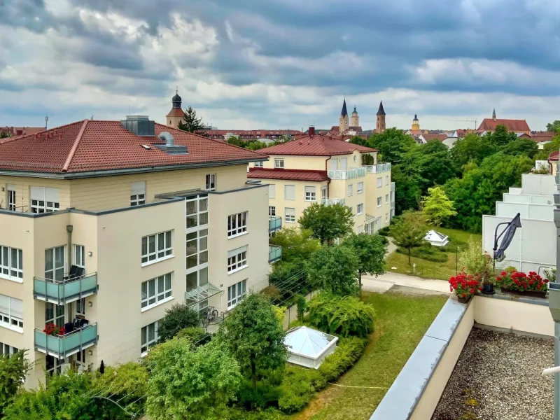 Blick vom Balkon - Wohnung kaufen in Ingolstadt - Wohnen mit Service