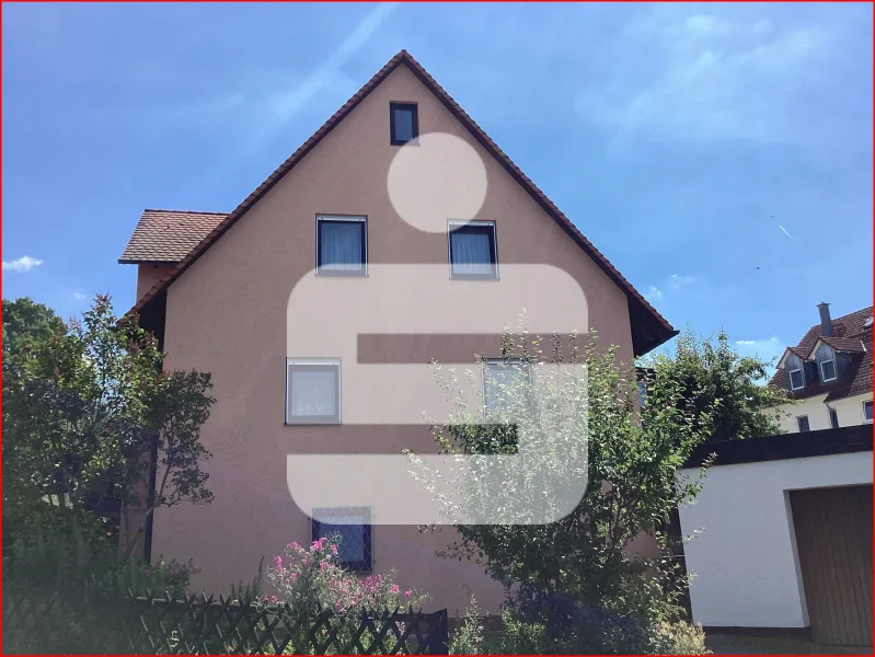 Außenansicht_Wohnhaus - Haus kaufen in Leinburg - Gepflegt, für Naturverbundene