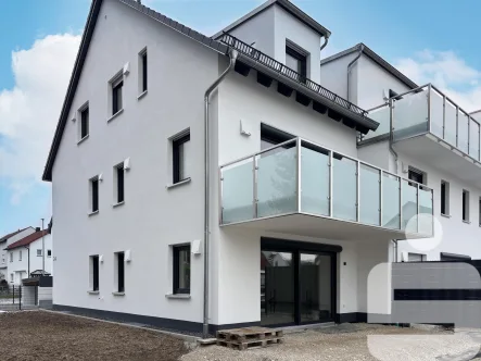 Erdgeschosswohnung - Wohnung mieten in Neumarkt - Erdgeschosswohnung mit Charme und Charakter zu vermieten: Terrasse und Garten inklusive 