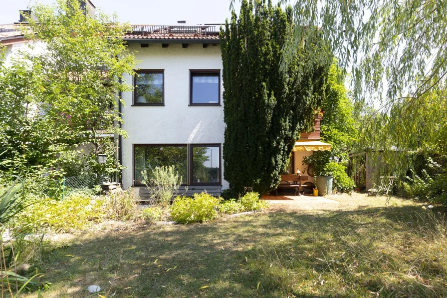 Garten - Haus kaufen in Eching - Großes Haus mit Photovoltaik und Batteriespeicher