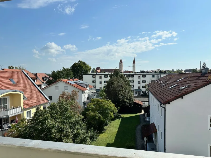 Blick vom Balkon - Wohnung kaufen in Moosburg - Wohnen fast im Herzen von Moosburg