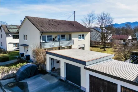 Haus & Doppelgarage - Haus kaufen in Penzberg - Vielseitiges Zweifamilienhaus mit Charme und Funktionalität 