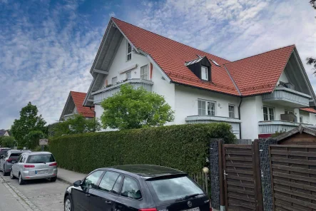 Süd-/Westansicht - Wohnung kaufen in Schongau - Sonnige Wohnung am Fuße der Altstadt