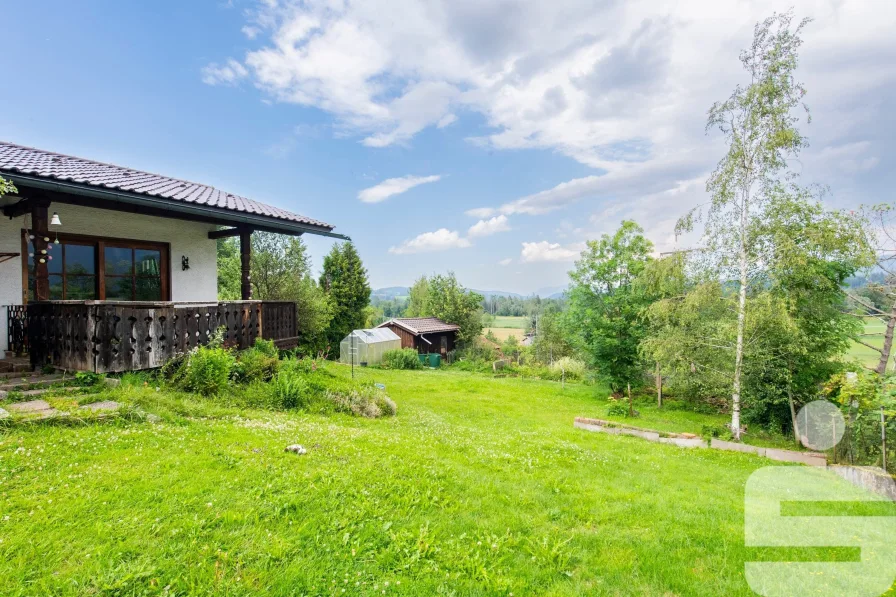 Großer Garten - Haus kaufen in Murnau - Ruhiges und behagliches Wohnen mit Blick ins Grüne