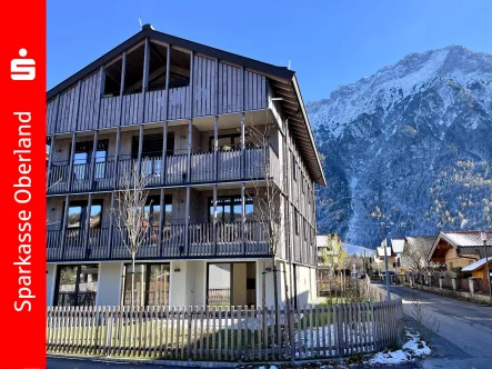 Hausansicht - Wohnung kaufen in Mittenwald - Barrierefrei Wohnen