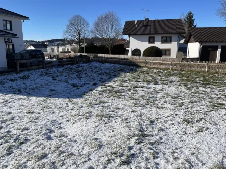 Blick Richtung Westen - Grundstück kaufen in Peiting - Sonniges Grundstück in ruhiger Lage - verwirklichen Sie Ihren Traum!