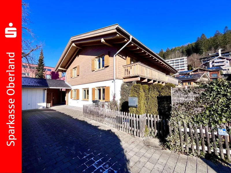 Hausansicht - Haus kaufen in Garmisch-Partenkirchen - Willkommen in Ihrem neuen Zuhause!