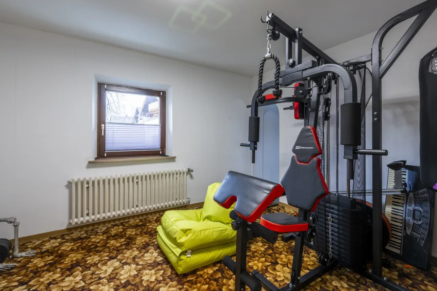 Fitnessraum/Schlafzimmer EG