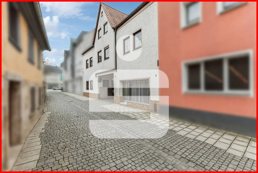 Ansicht - Haus kaufen in Forchheim - Stadthaus in zentraler Lage