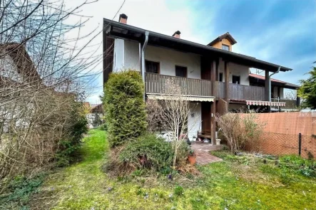 Titelbild - Gartenansicht - Haus kaufen in Bogen - Gepflegtes Reiheneckhaus in Bogen