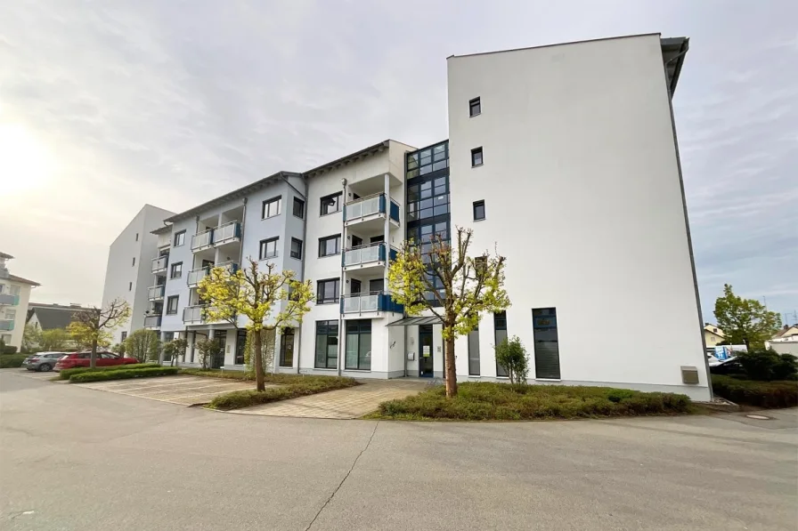 Titelbild - Wohnung kaufen in Straubing - Bereits heute für Später Vorsorgen! Betreutes Wohnen in Straubing