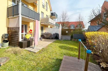 Titelbild - Wohnen mit Garten - Wohnung kaufen in Obertraubling - Warum warten? Sofort beziehbare Wohnung mit Garten in Obertraubling