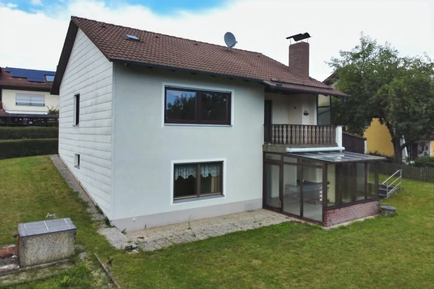 Titelbild - Haus kaufen in Marklkofen - Haus für die kleine Familie in Poxau - Gemeinde Marklkofen