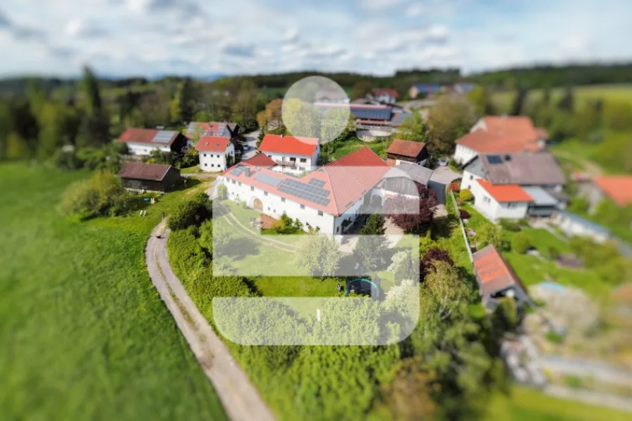 ANSICHT - Haus kaufen in Windorf - Stilvolle Zeitreise: Einzigartiger Vierseithof mit modernem Flair nähe Windorf-Otterskirchen 