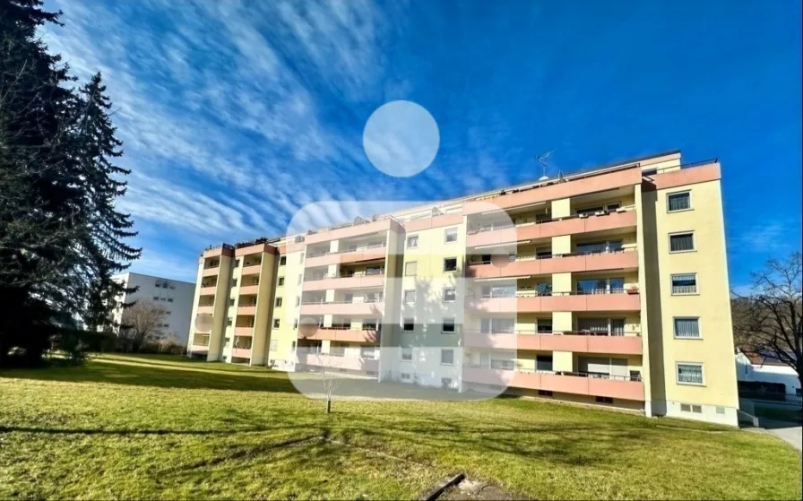 Ansicht - Wohnung kaufen in Passau - Helle und freundliche 3 Zimmerwohnung in der Passauer Innstadt