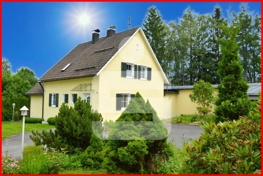 Haus - Haus kaufen in Spiegelau - Schönes EFH auf einem parkähnlichen Grundstück im Zentrum von Spiegelau