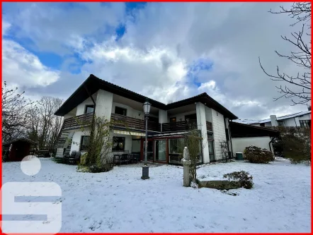 Süd-/Westansicht  - Haus kaufen in Waldkirchen - Exklusives Einfamilienhaus in bester Lage von 94065 Waldkirchen