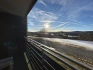 Balkon mit Blick in die Landschaft