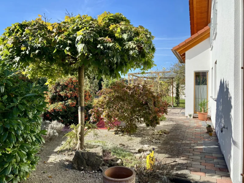 Garten zur Terrasse