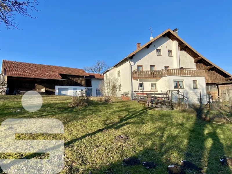 Gartenansicht - Haus kaufen in Zeilarn - Verkauf im Angebotsverfahren