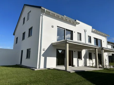 Titelbild - Wohnung kaufen in Cham - Moderne Neubauwohnungen in bester Lage